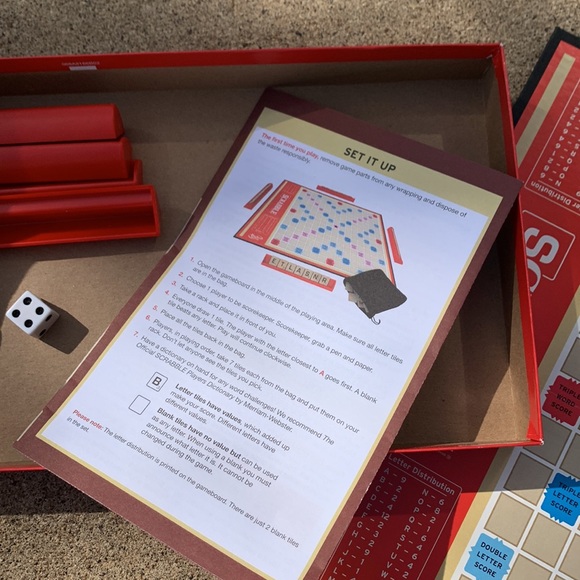 Scrabble Game in Box - Picture 4 of 8